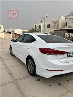 هیوندای ئەلەنترا